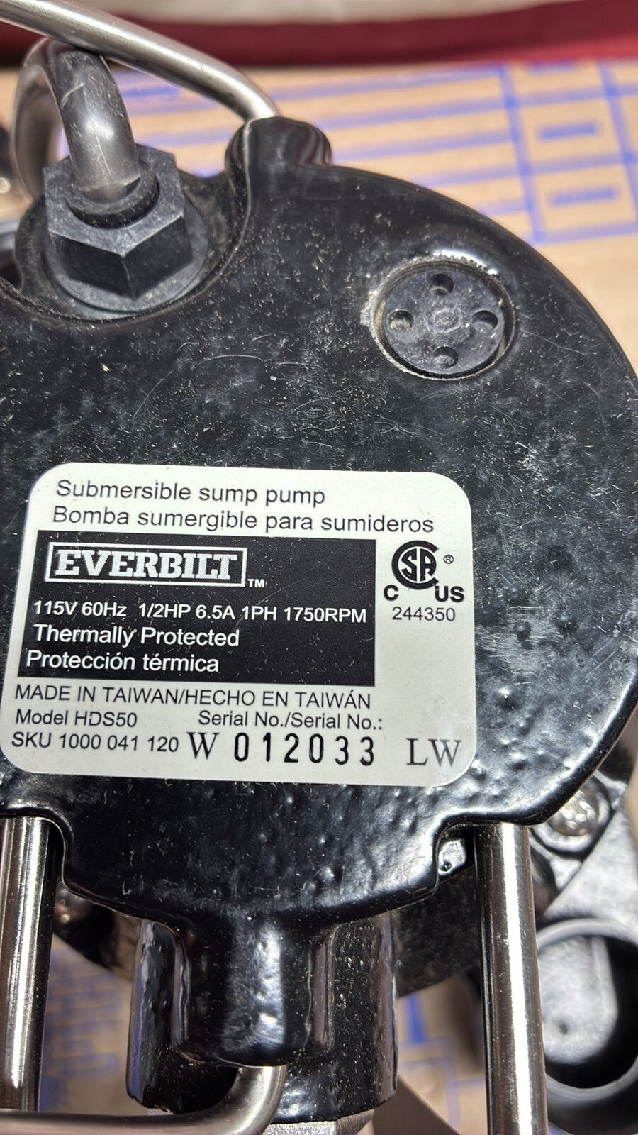 Everbilt HDS50 1/2 HP Cast Iron Pro Grade Submersible Sump Pump OPEN BOX.