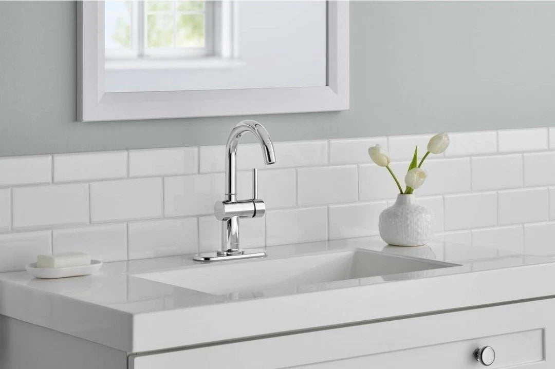 Glacier BayDorind Single Hole Single-Handle Deck Mount High-Arc Bathroom Faucet
