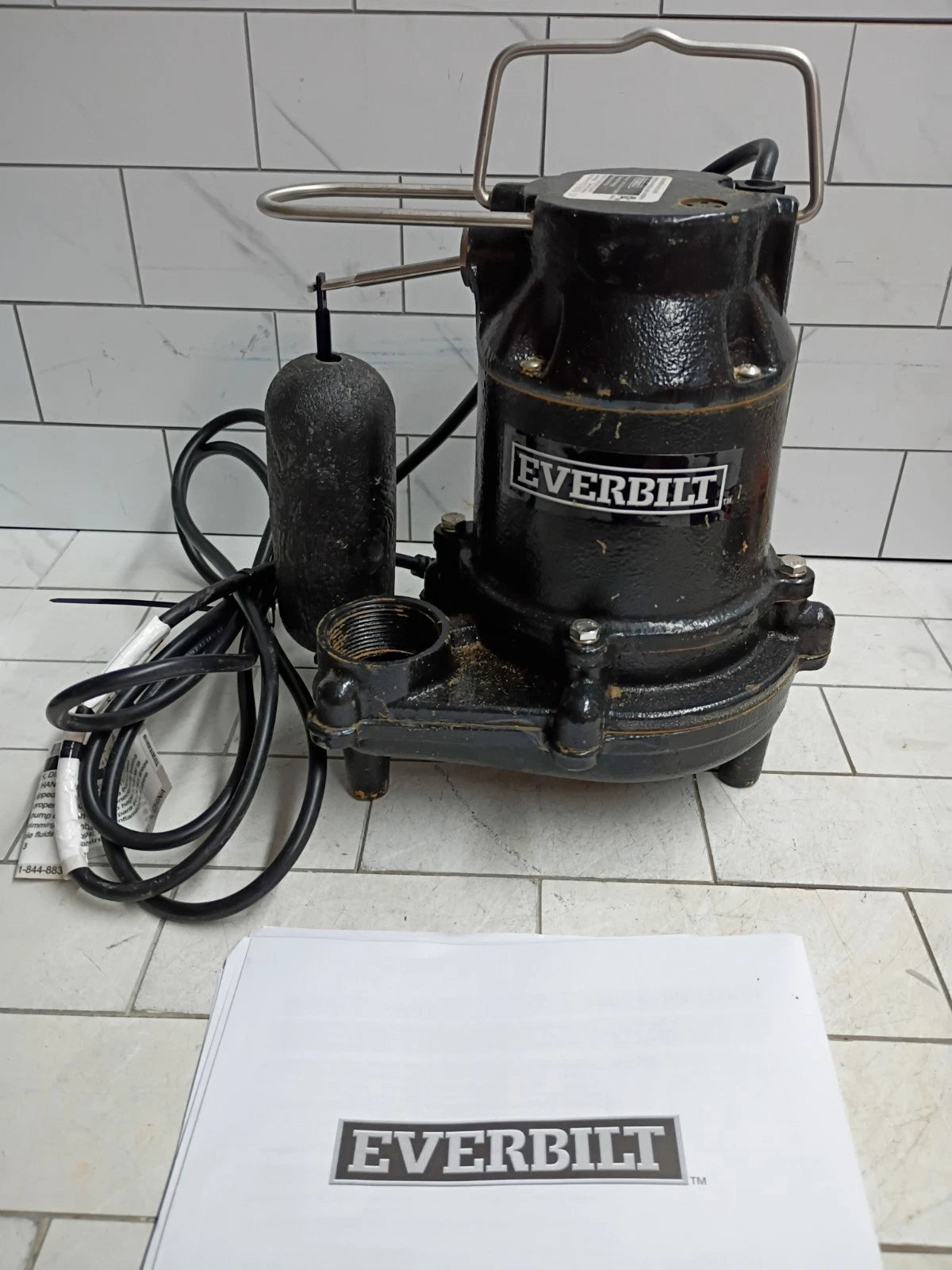 Everbilt HDS50 1/2 HP Submersible Sump Pump Used
