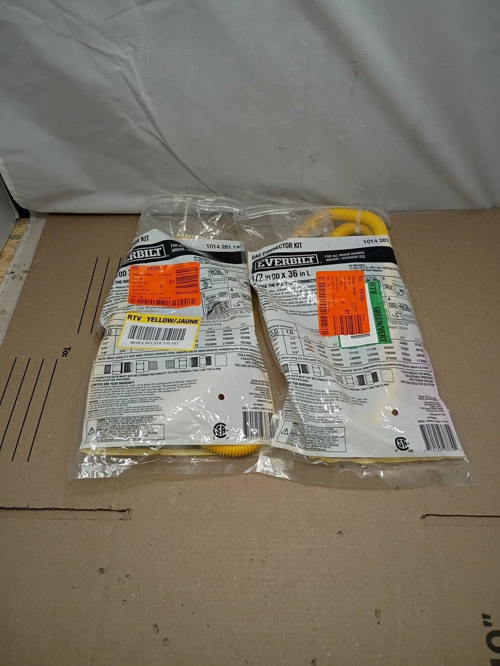 Everbilt 1014 261 141 1/2 in. MIP x 1/2 in MIP x 36 in Gas Connector (1/2 in OD)
