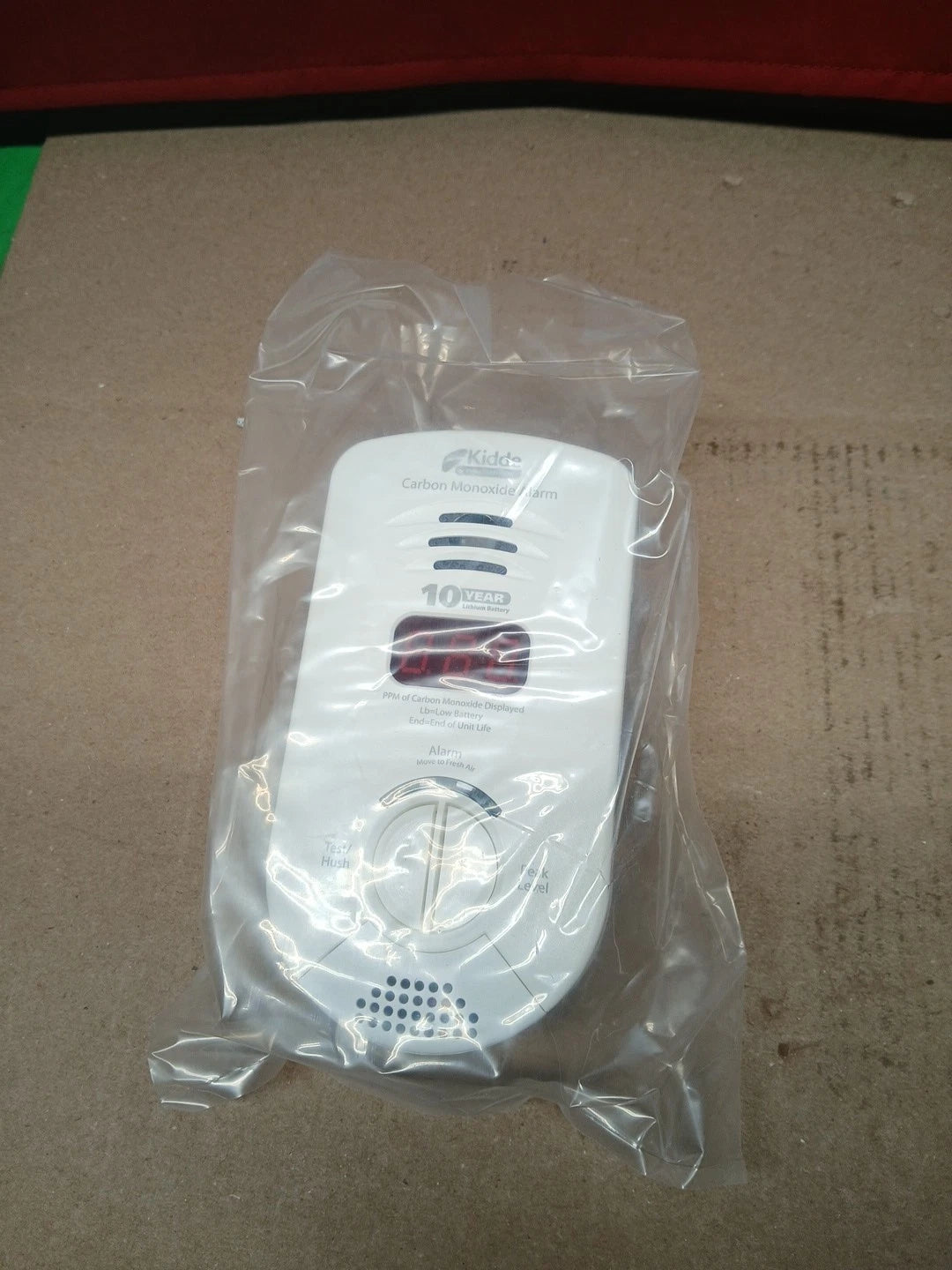 Kidde Bedroom Plug-In Carbon Monoxide Detector Alarm with Lithium Battery