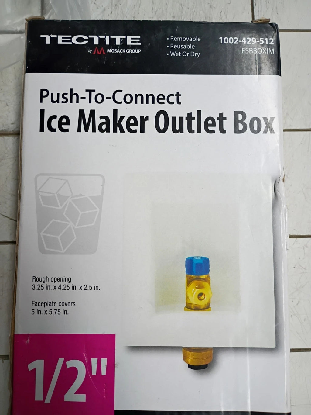TECTITE FSBBOXIM 1/2 IN. BRASS PUSH-TO-CONNECT ICE MAKER OUTLET BOX NEW OPEN BOX