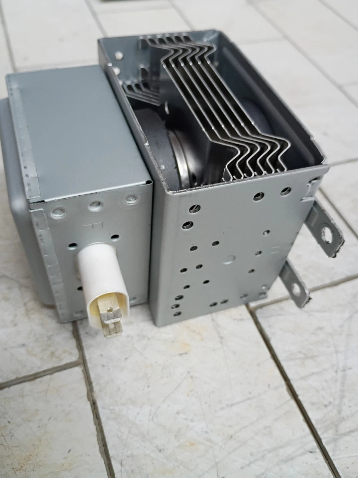 Microwave Magnetron for Samsung For DE69-0103 Parts Only