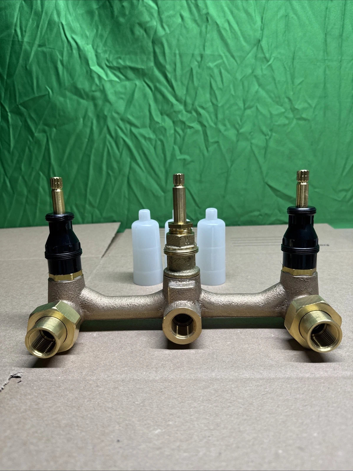 Pfister 01-31XA 8 in. Fixed Brass 3-Handle Rough In Valve Body