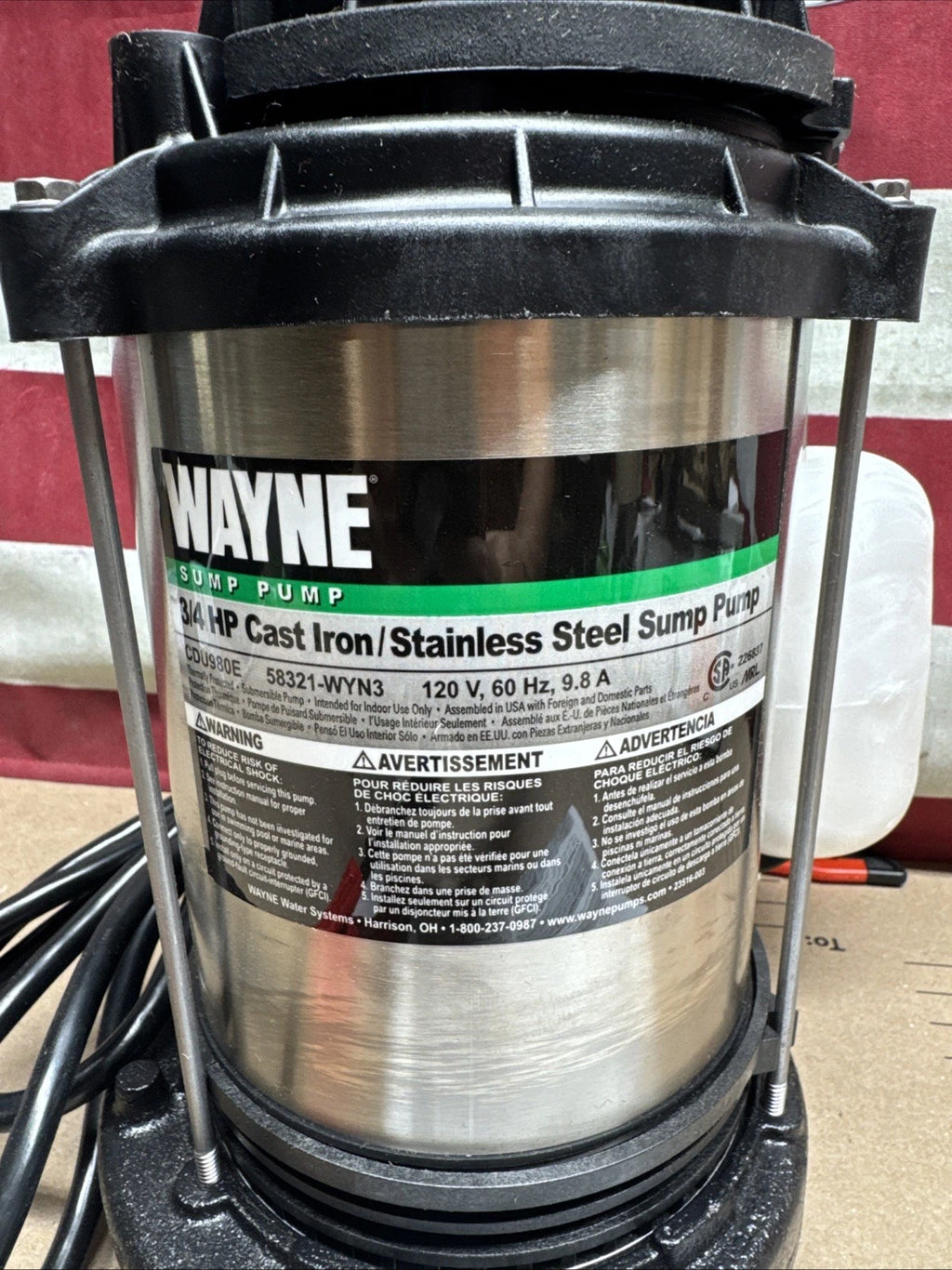 Wayne 3/4 HP Corrosion Resistant Submersible Sump Pump 5490 GPH 15 PSI CDU980E