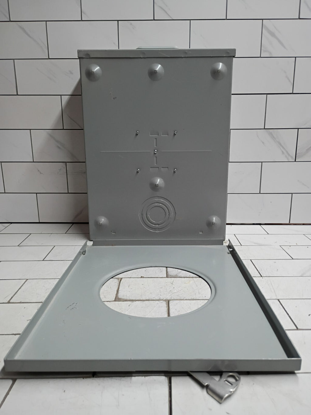 Siemens UAT417-XGF  200 Amp 4 Jaw No Bypass Ringless Meter Socket with Latch OB