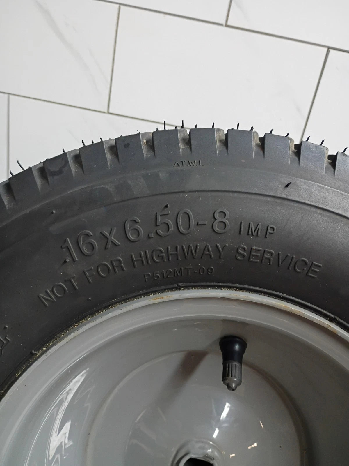 OEM Rear Tire 16x6.50-8 For Craftsman Electric mower CMCRM233301 USED
