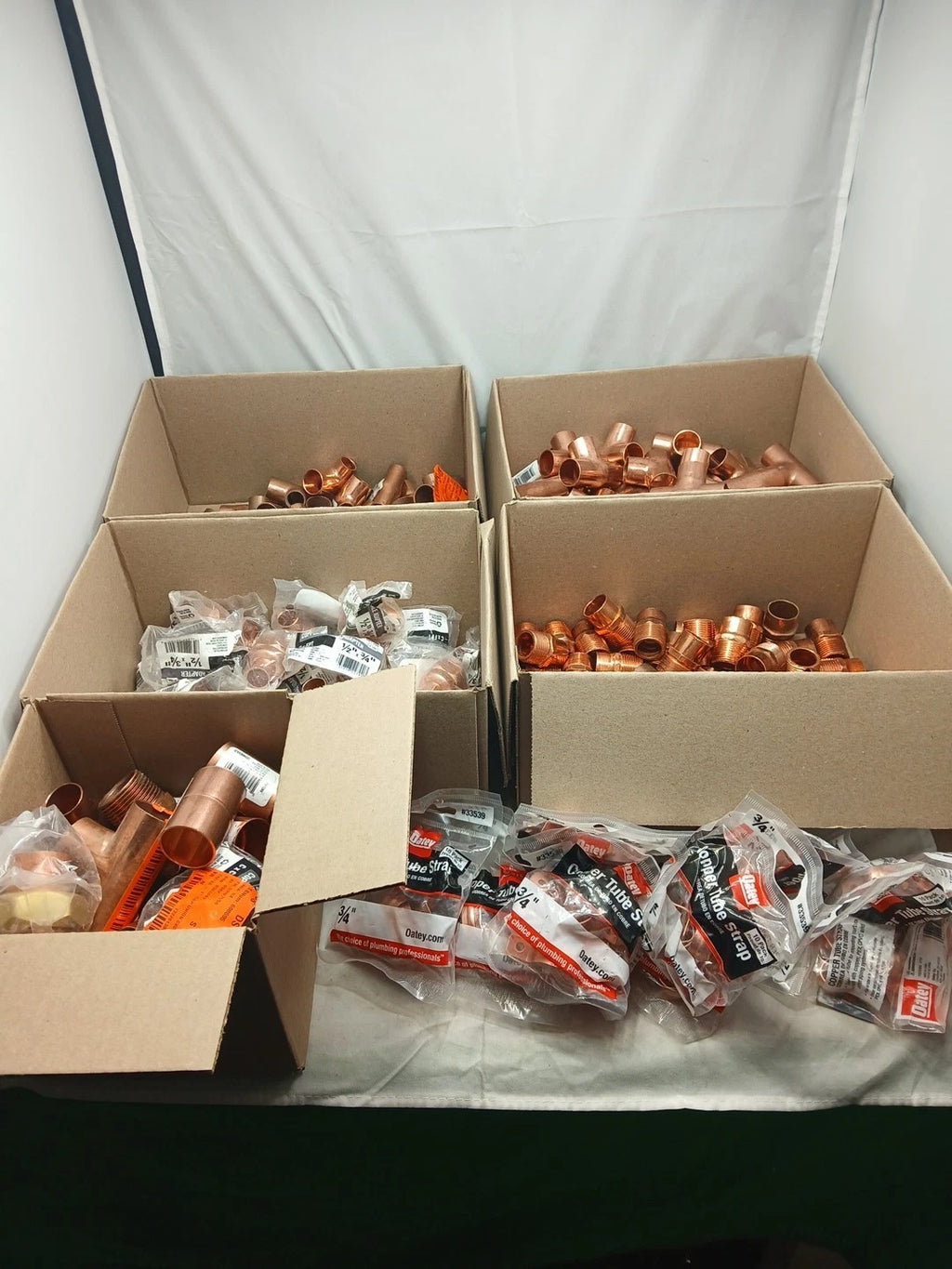(1000) 3/4" and 1/2" COPPER SWEAT FITTINGS Tees, Adapters,elbows, Coupling, Etc