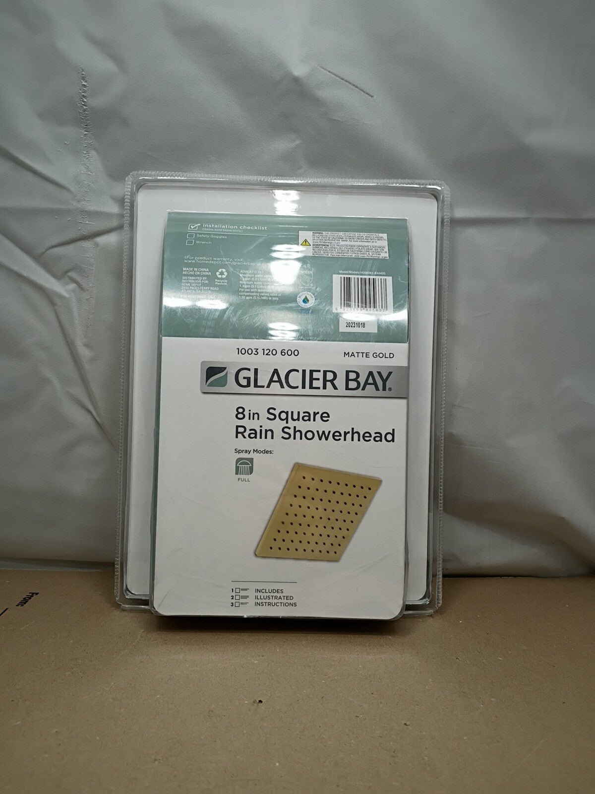 Glacier Bay Modern 8.8 inch Single Wall Mount Fixed Shower Head in Matte Gold