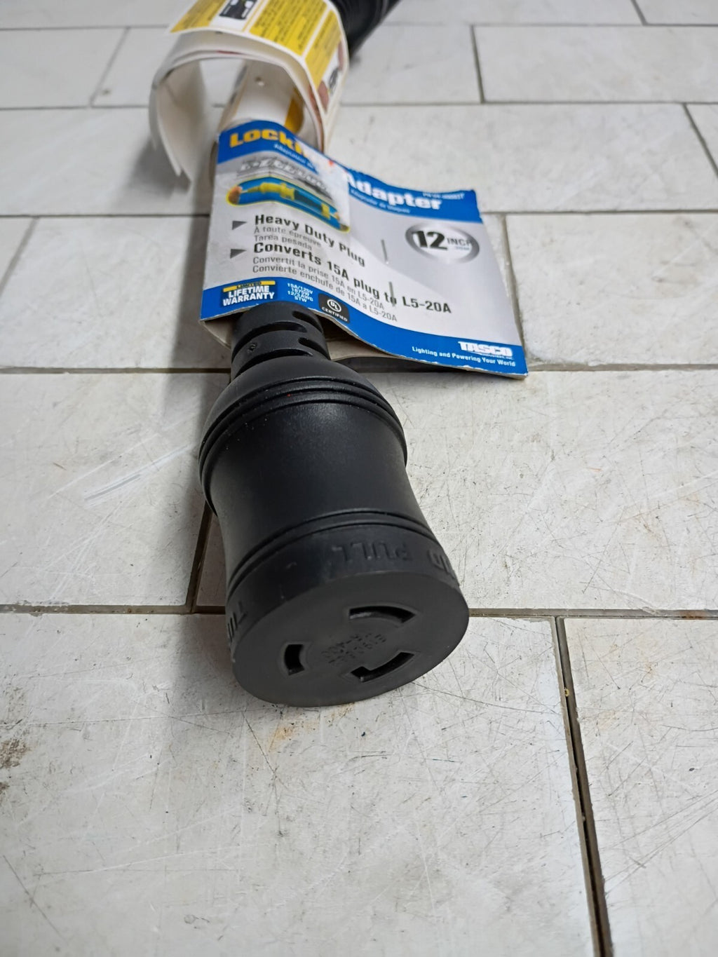 Tasco 04-00093T 1 Foot - 12 Guage Locking Adapter Lock 15A Plugto 20A Open Box