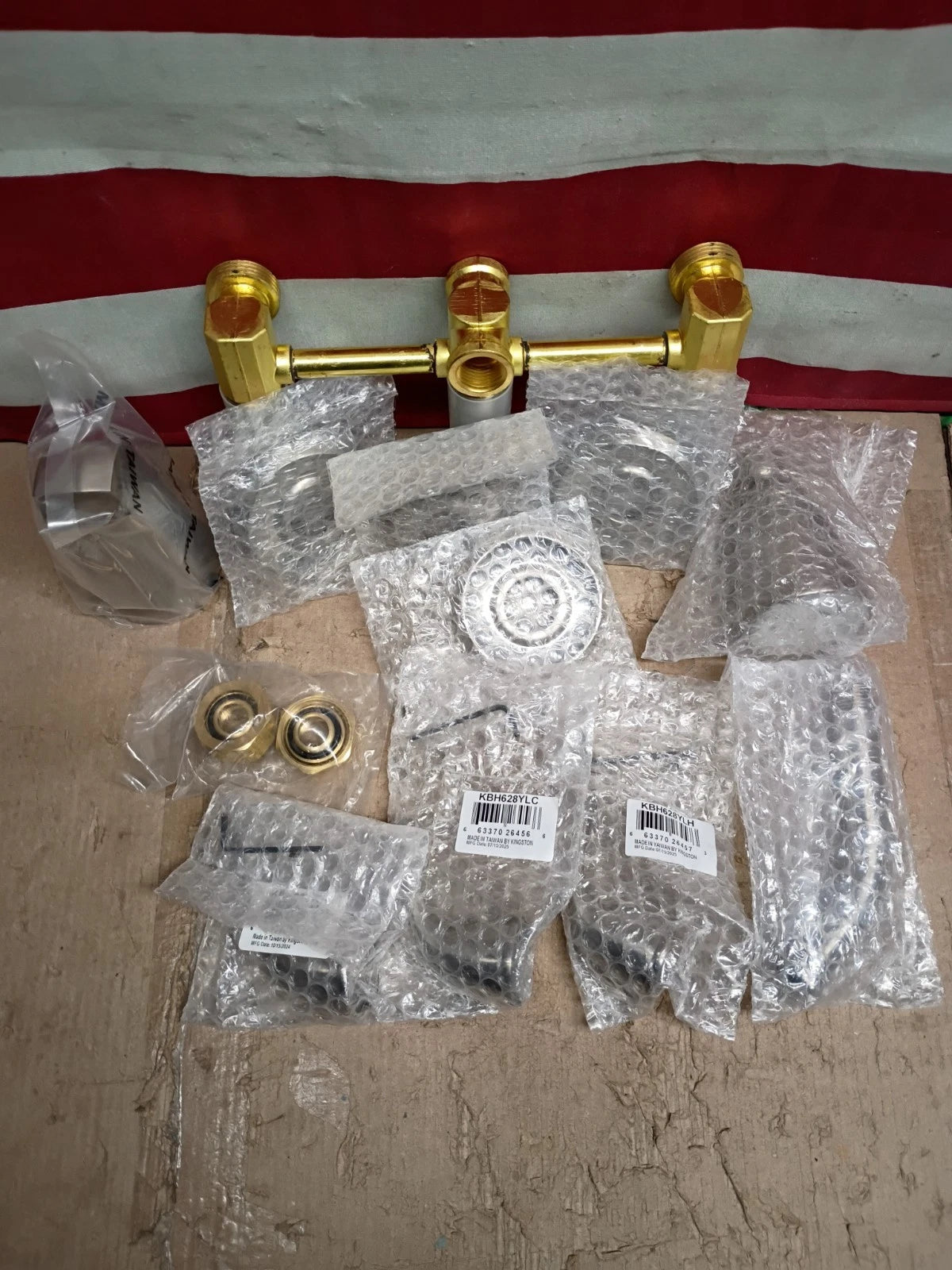 Kingston Brass KB328YL Royale Three-Handle Bidet Faucet, Brushed Nickel Open Box