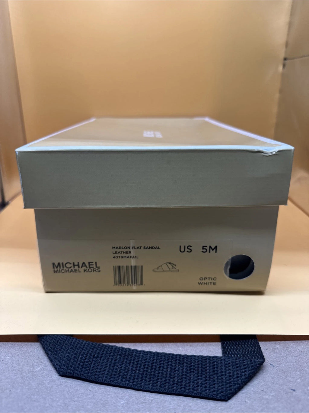 Michael Kors Size 5M Marlon leather Optic White