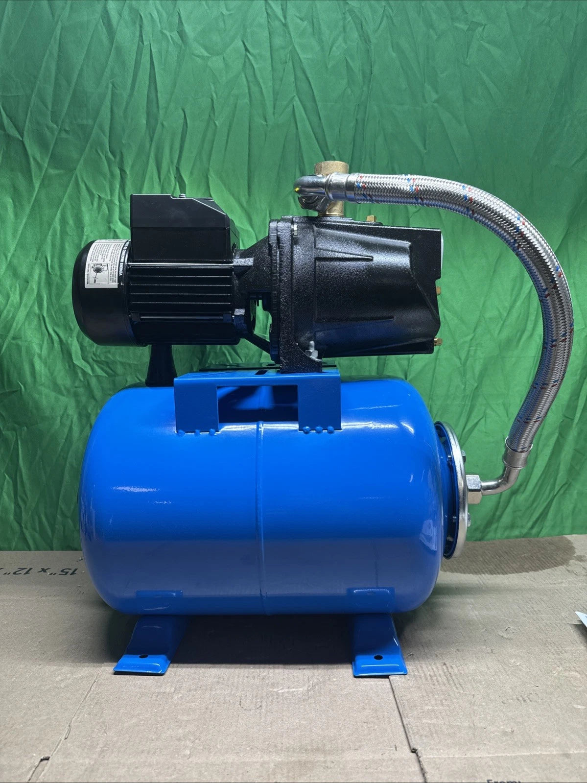 Everbilt 1/2HP Jet Pump/Tank Combo Cast iron with 6 Gallon Tank NewOB