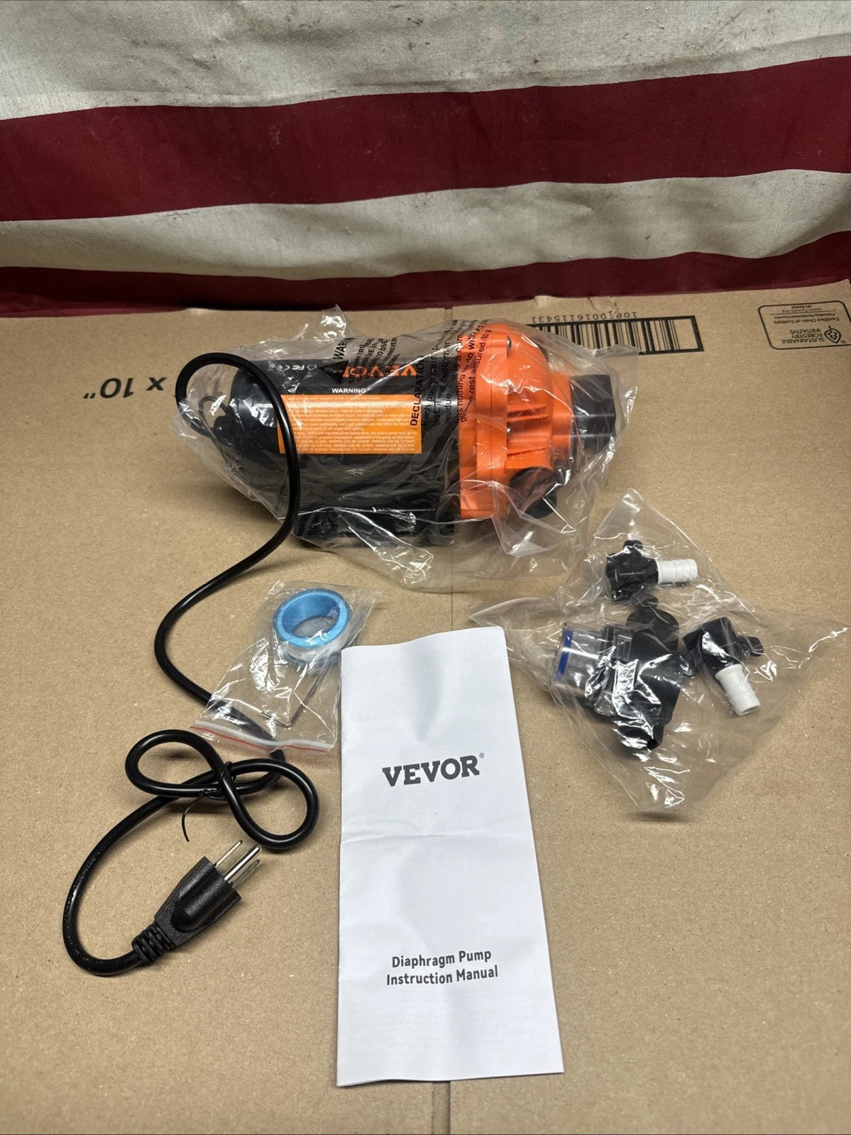 VEVOR Diaphragm Pump 3.3 GPM 45 PSI 110V 3/4in Aluminum NMDPA33-G33-45-110