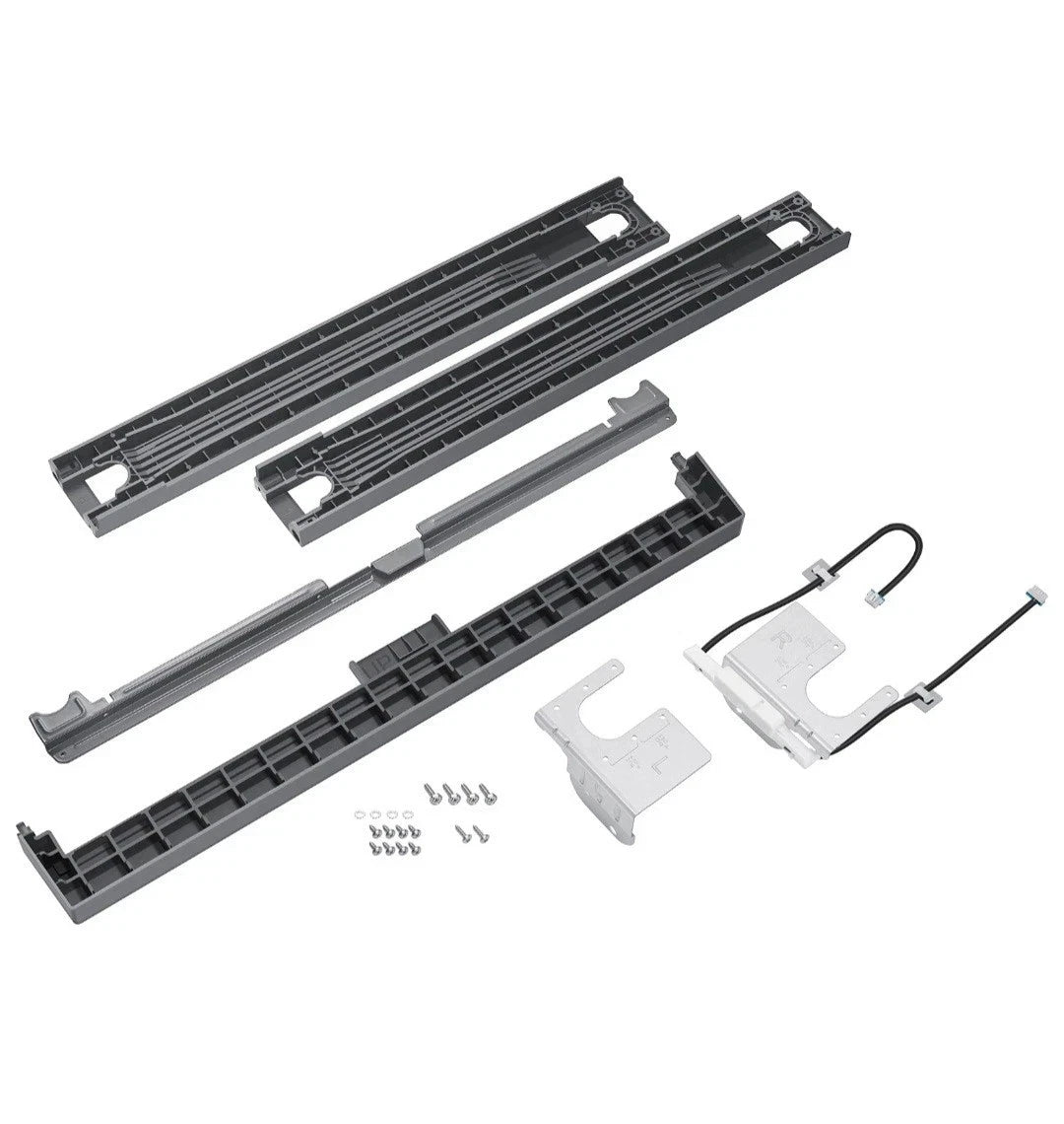 SAMSUNG BESPOKE Silver SKK-9MCT Stacking Kit, Washing Machine-Dryer NEW OPEN BOX
