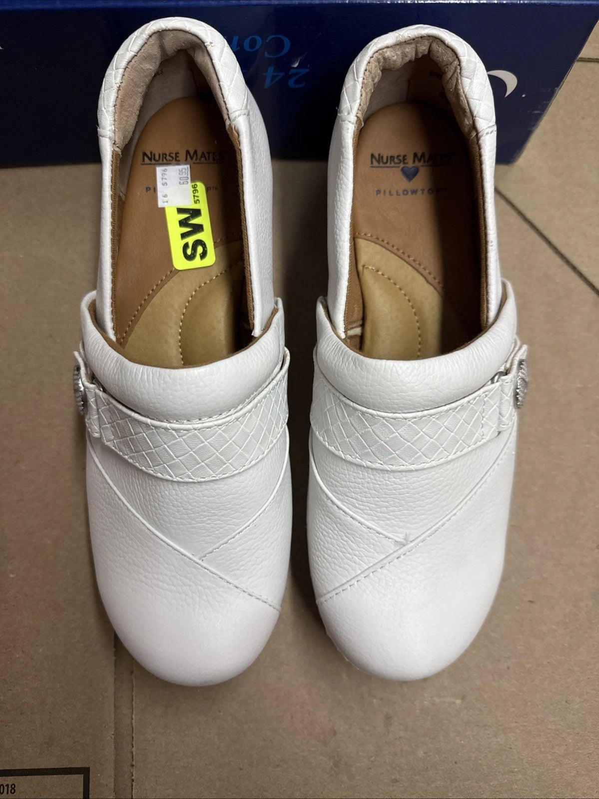 Women’s Nurse Mates Kris pillowTop lightweight Clog 8.5W White Leather