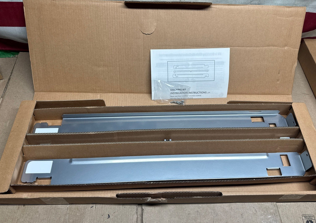 LG KSTK4 27" Stack Kit
