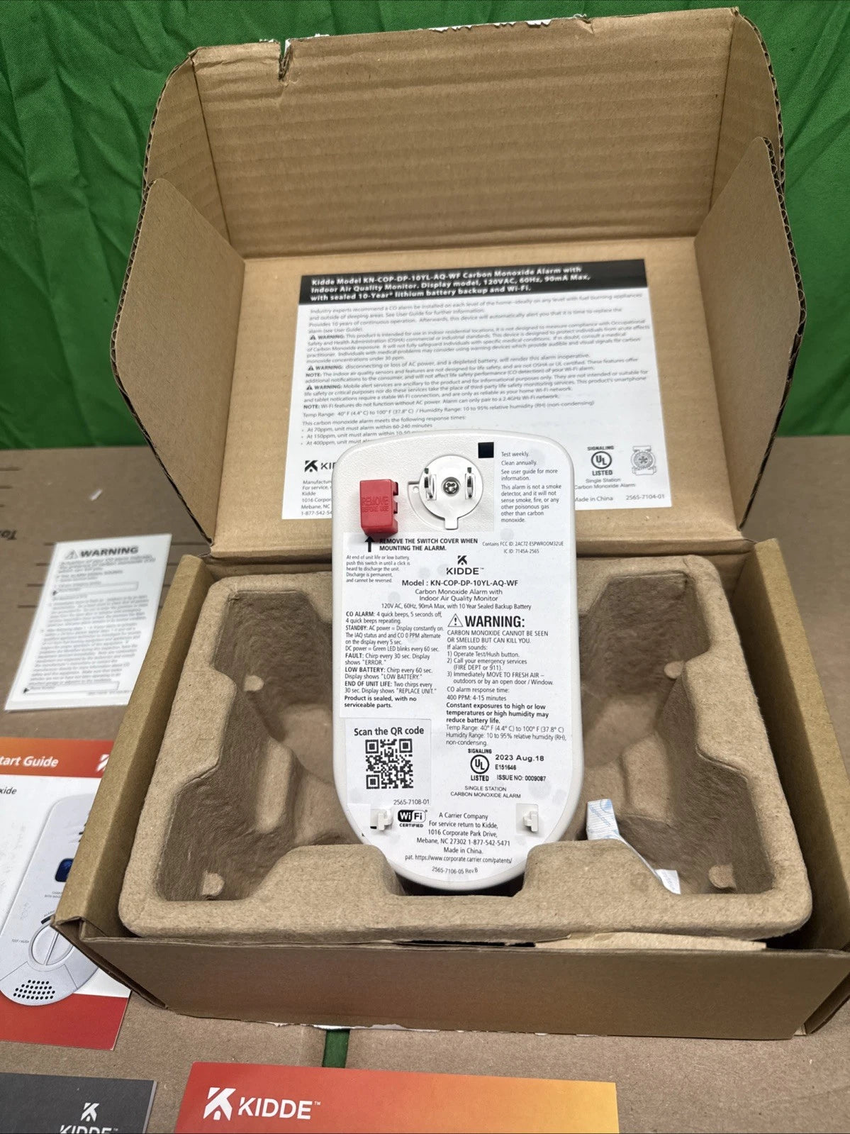 E-7. Kidde Smart Carbon Monoxide Detector & Indoor Air Quality Monitor, Plug In