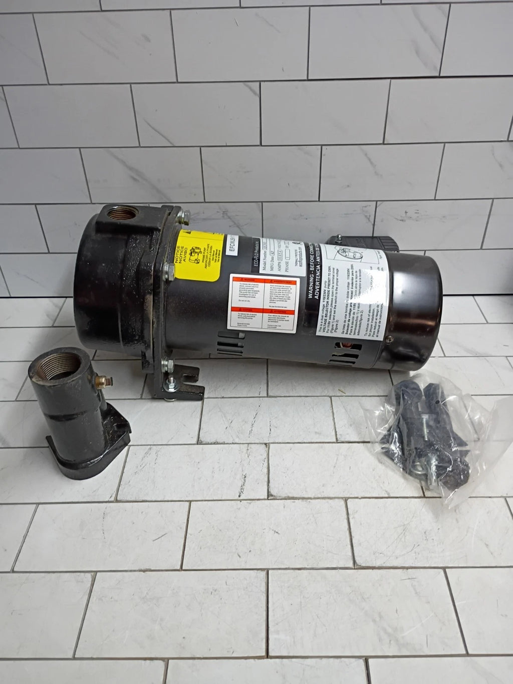1/2 HP Convertible Deep Well Jet Pump See Pictures FOR PARTS ONLY.