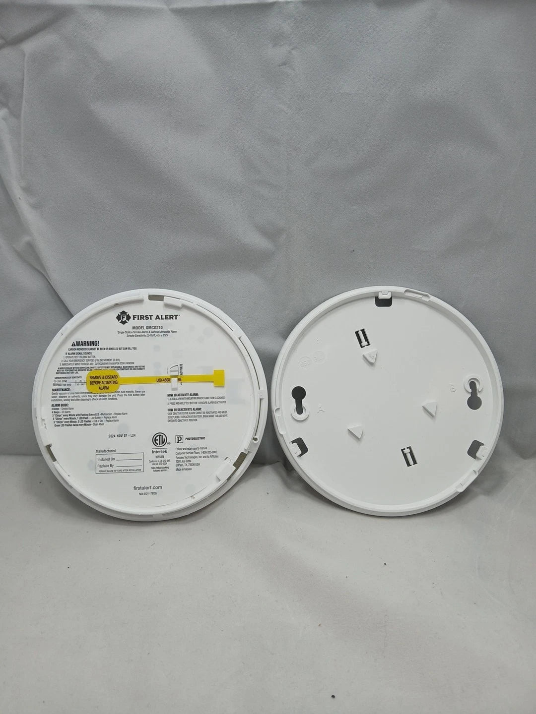 First Alert smc0210 Slim Smoke Alarm 10-Year Sealed Battery Advanced Detection