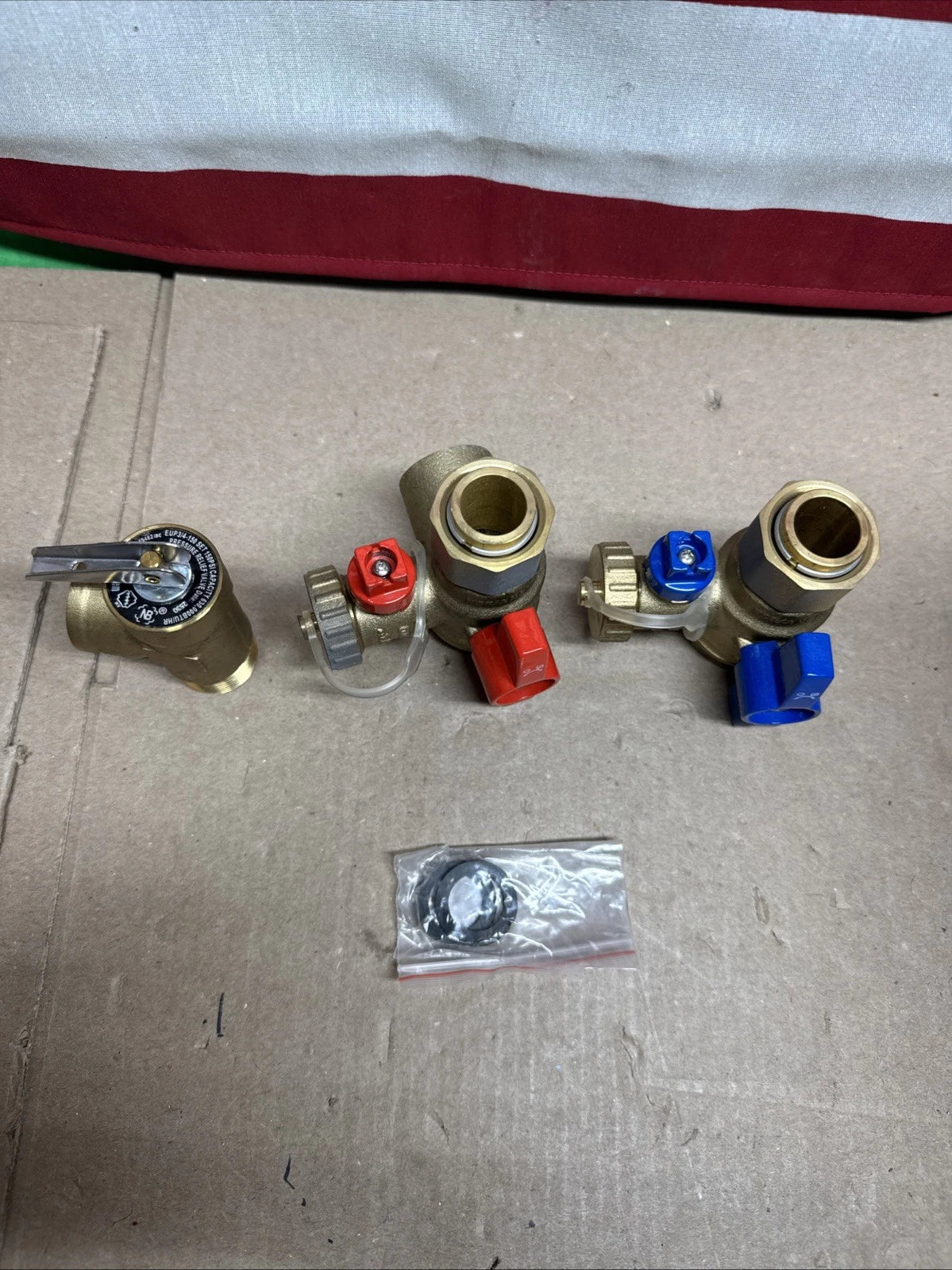 Rheem Brass Service Valves for Tankless Water Heaters RTG20326