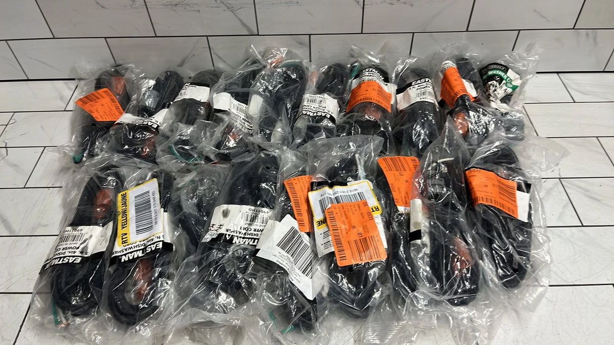 (LOT OF 18) Eastman 69011HD Universal Dishwasher Power Cord Plug 5ft 4in