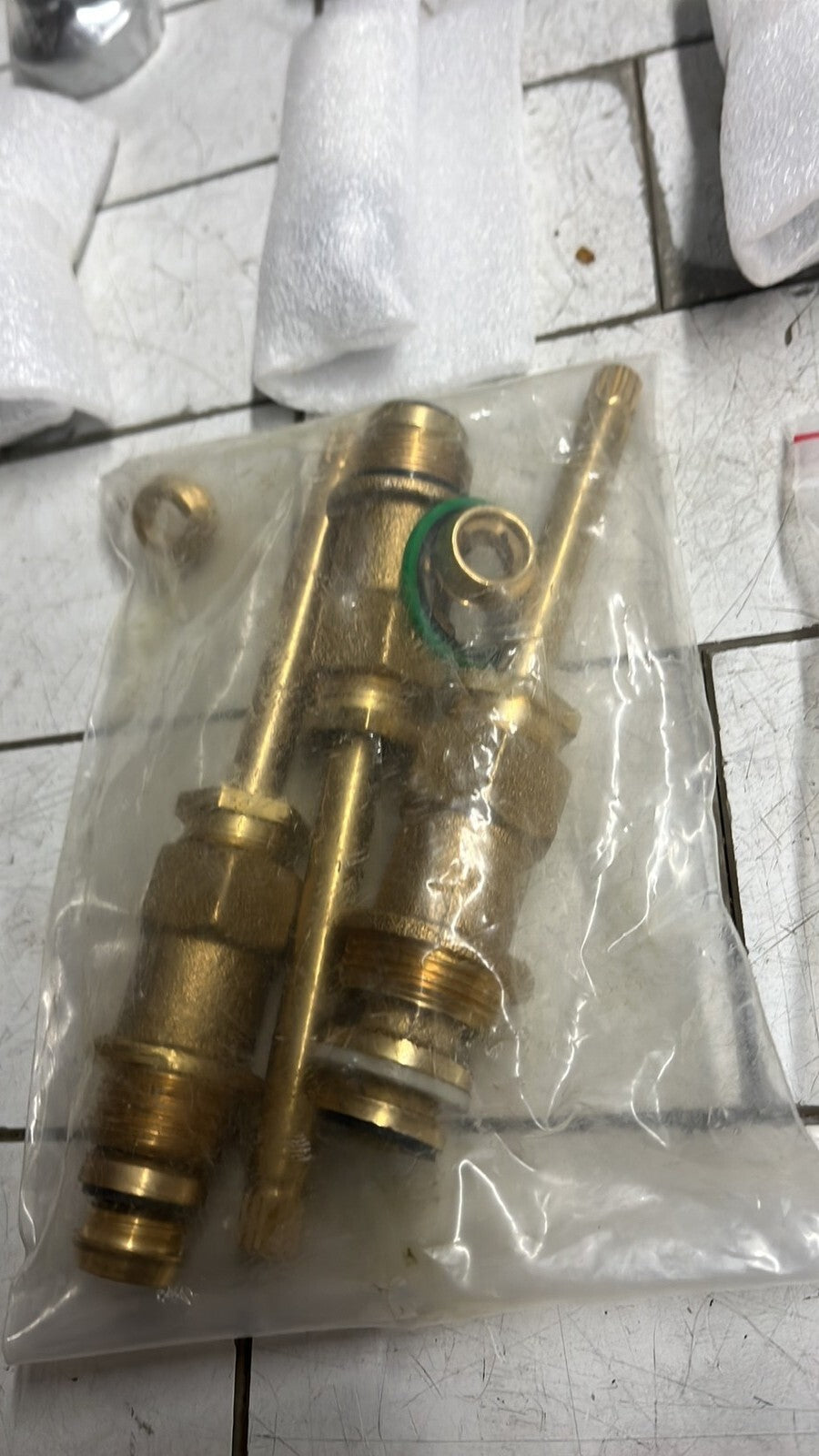 Danco 39695 Tub/Shower Remodeling Kit for Pfister -OB Complete Set.
