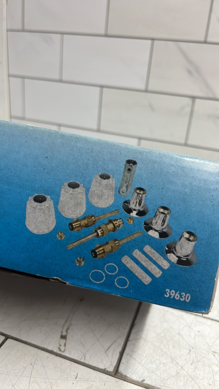 Danco 39630 Tub & Shower Remodeling Kit For Pfister Windsor Complete Kit.