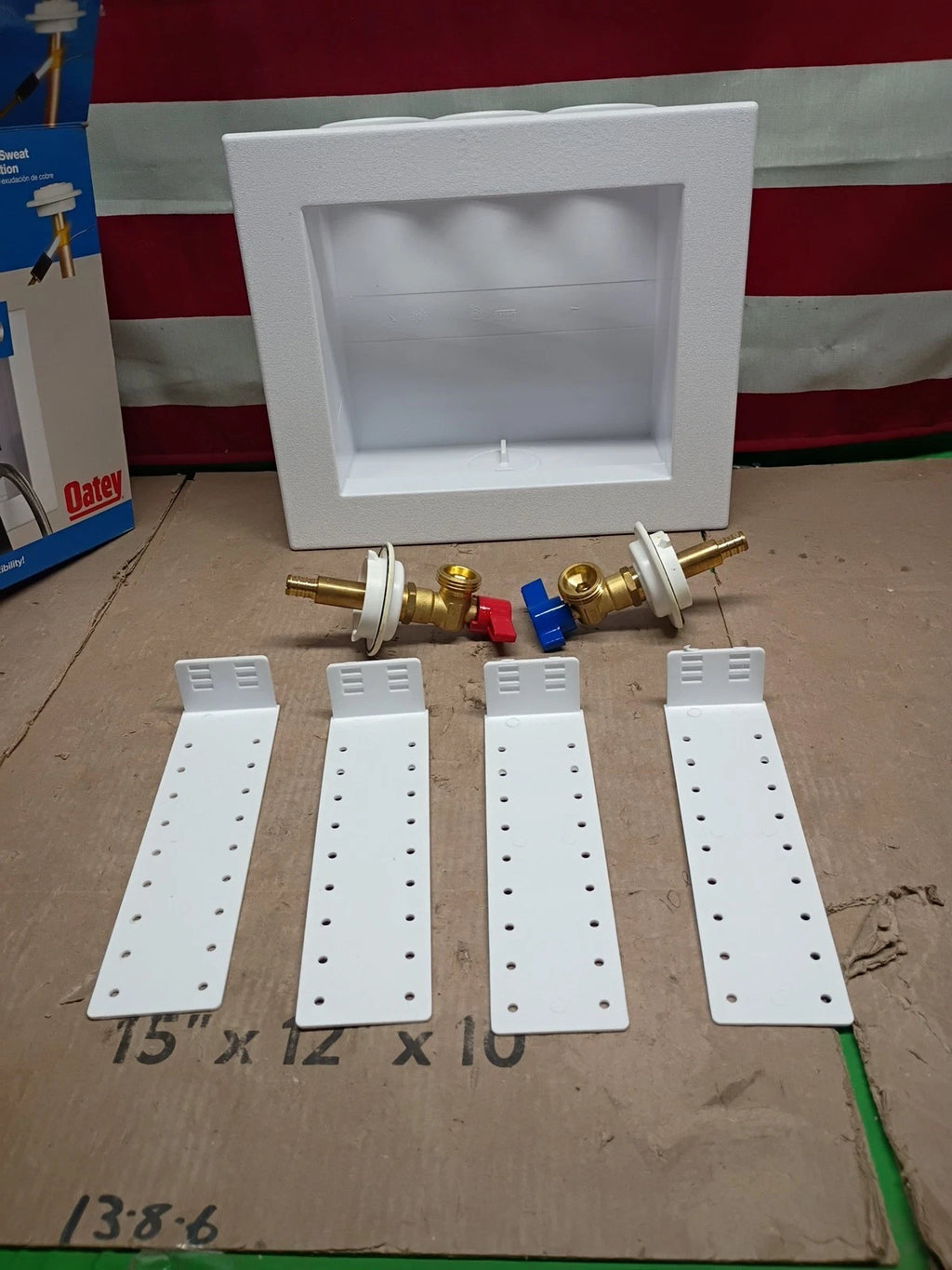 Oatey Quadtro Model 38528 Washing Machine Outlet Box PEX Connection Open Box