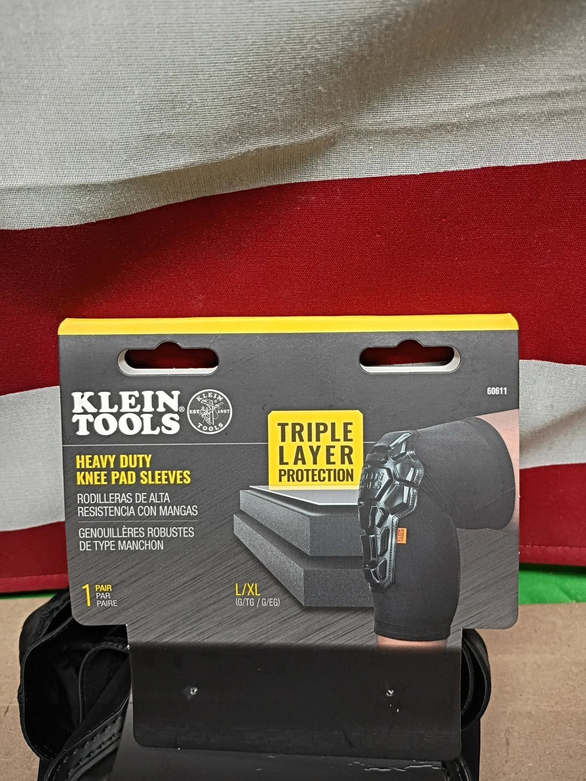 Klein Tools 60611 Knee Pads Breathable Mesh Back, Elastic Cuff (Black), L/XL