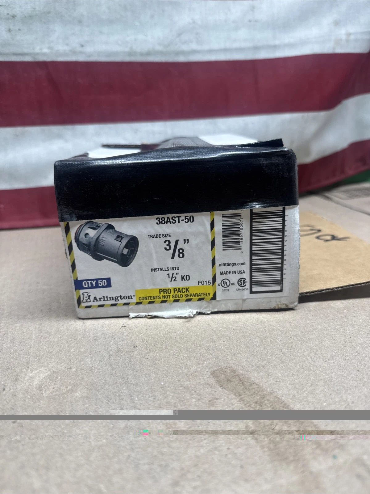 Arlington Industries 38AST 3/8" Snap2 IT Connector Box of 50