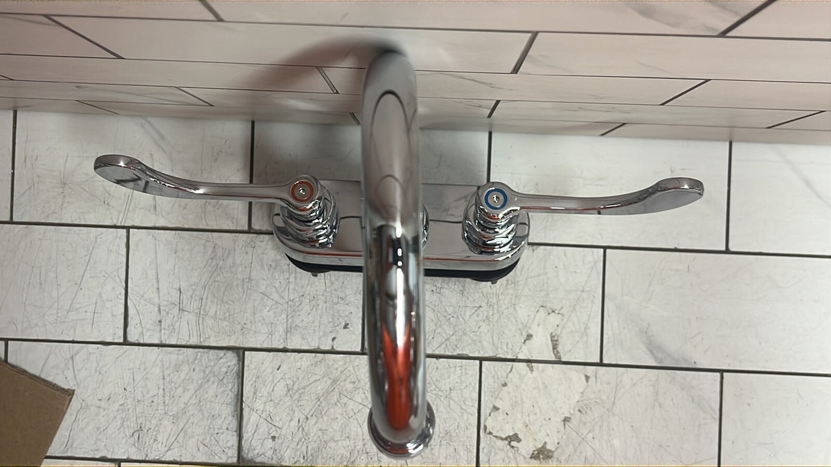 American Standard Monterrey Centerset Bathroom Faucet open box