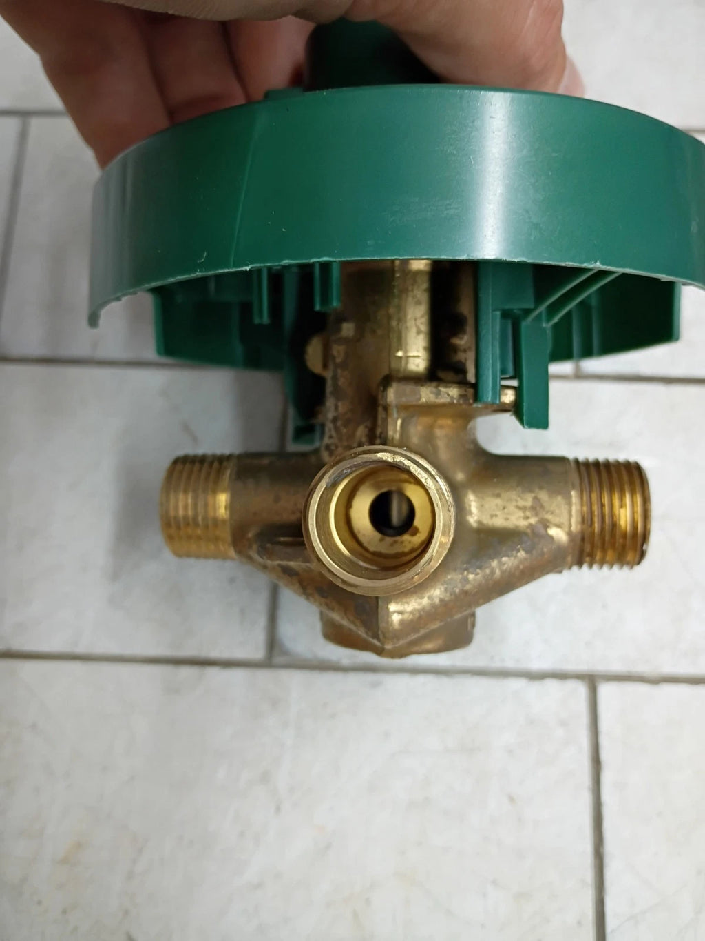 Moen 82510 1/2 Inch Posi-Temp Pressure Balanced Rough-In Tub/shower Valve. OB