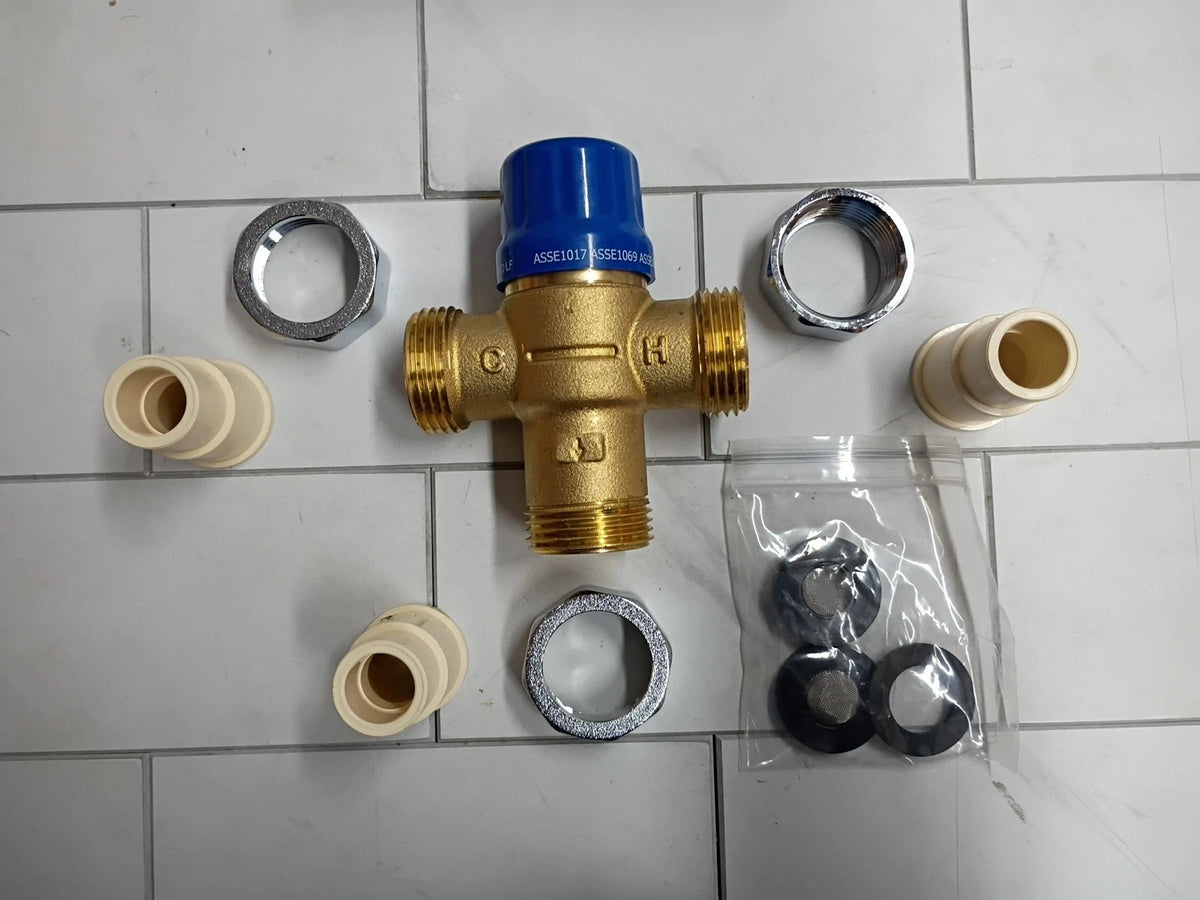 Cash Acme 24504 TMV HG110-D 1/2" CPVC Thermostatic Mixing Valve New Open Box