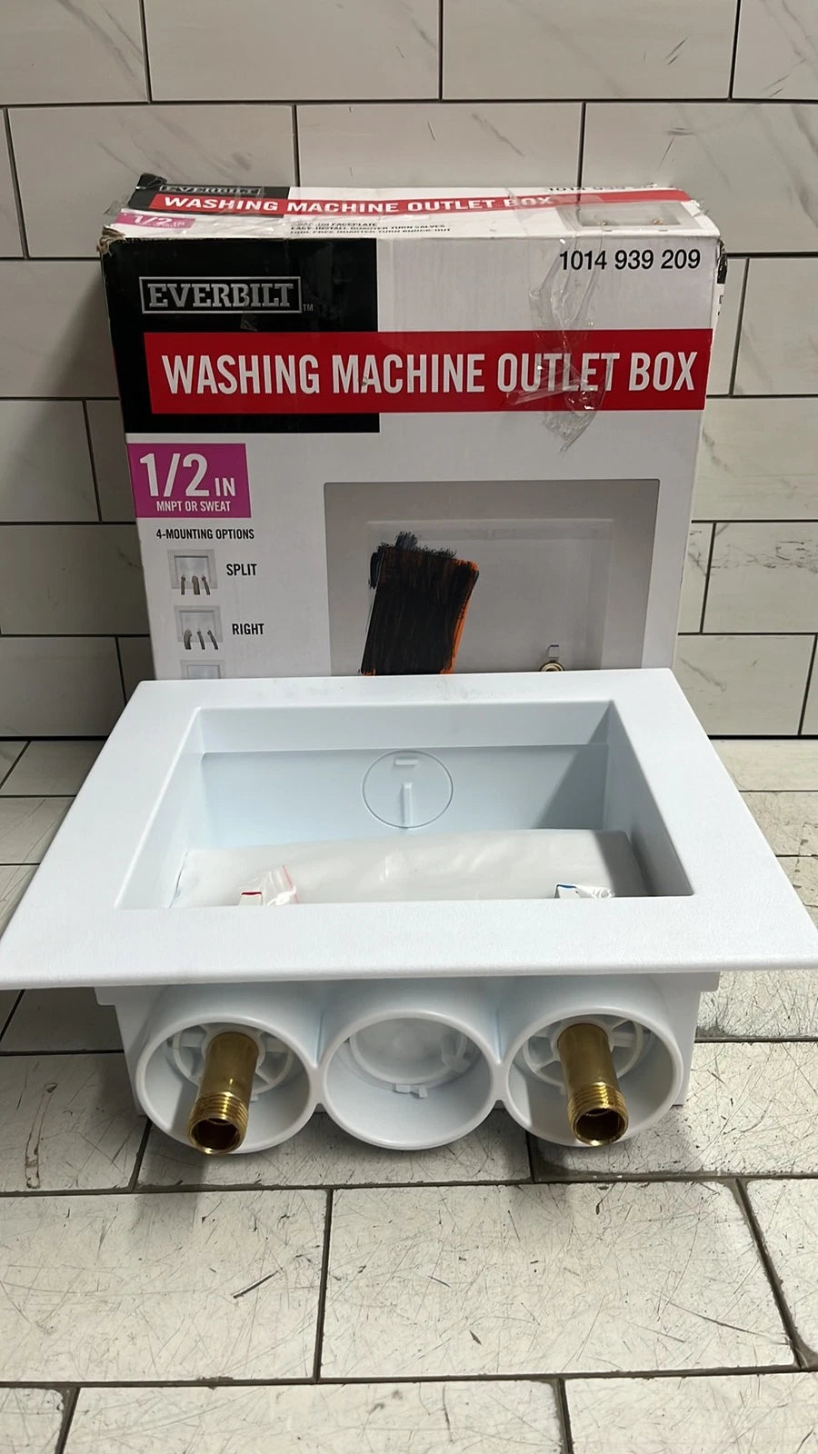 Everbilt 1/2 Brass SWT/MNPT Washing Machine Outlet open box READ DESCRIPTION*