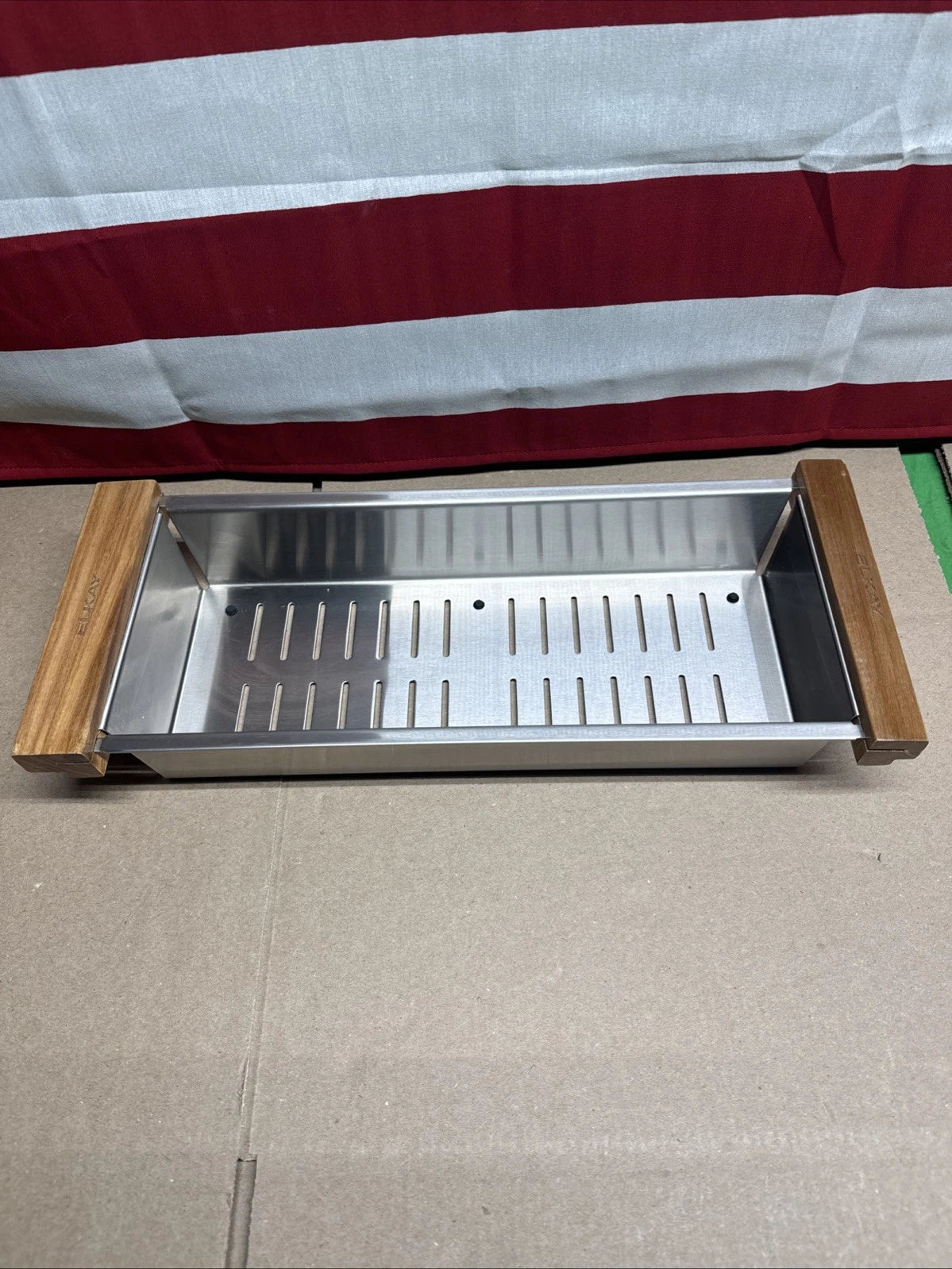 New Elkay Stainless Steel Colander for Crosstown Workstation Undermount Sink