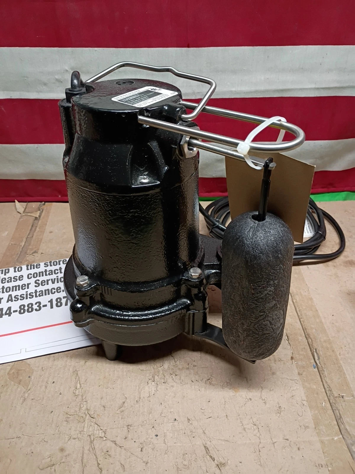 Everbilt HDS75 3/4 HP Cast-Iron Pro Grade Submersible Sump Pump New Open Box