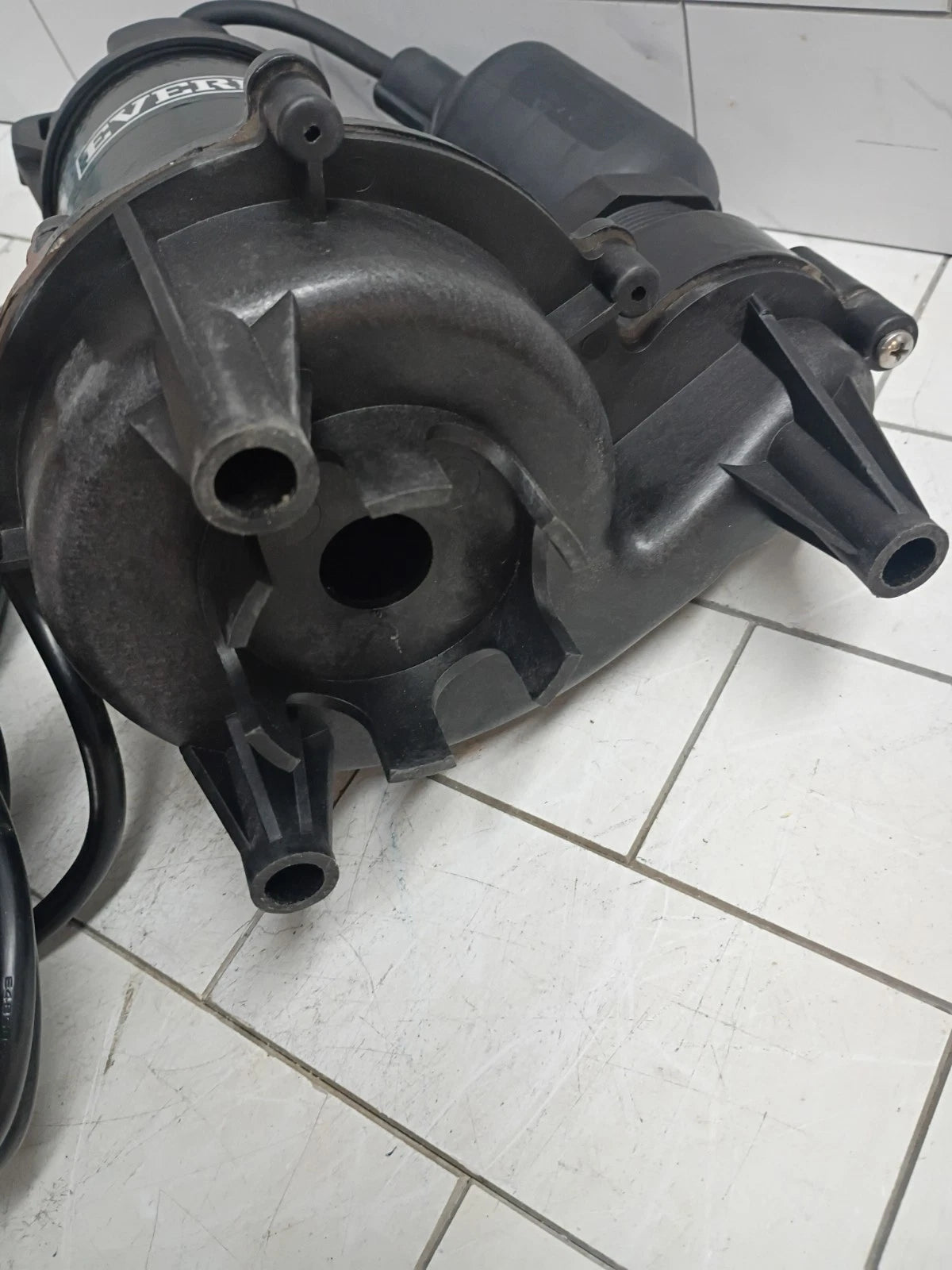 Everbilt HDEFR50W 1/2 HP Effluent Pump, Open Box Read Description.