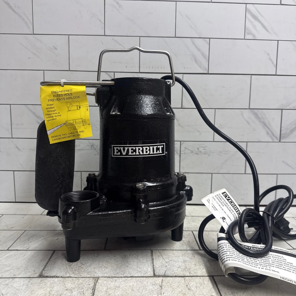 Everbilt HDS75 - 3/4HP Cast-Iron Pro-Grade Submersible Sump Pump New Open Box
