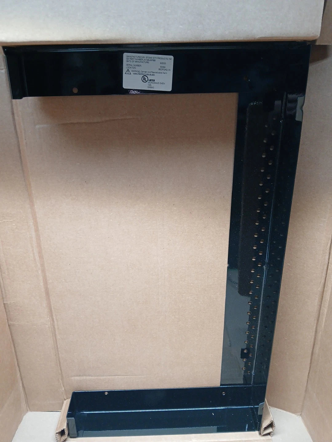 GE JX15BUMPBB 15” BLACK MICROWAVE OVEN BUMP OUT KIT NEW OPEN BOX