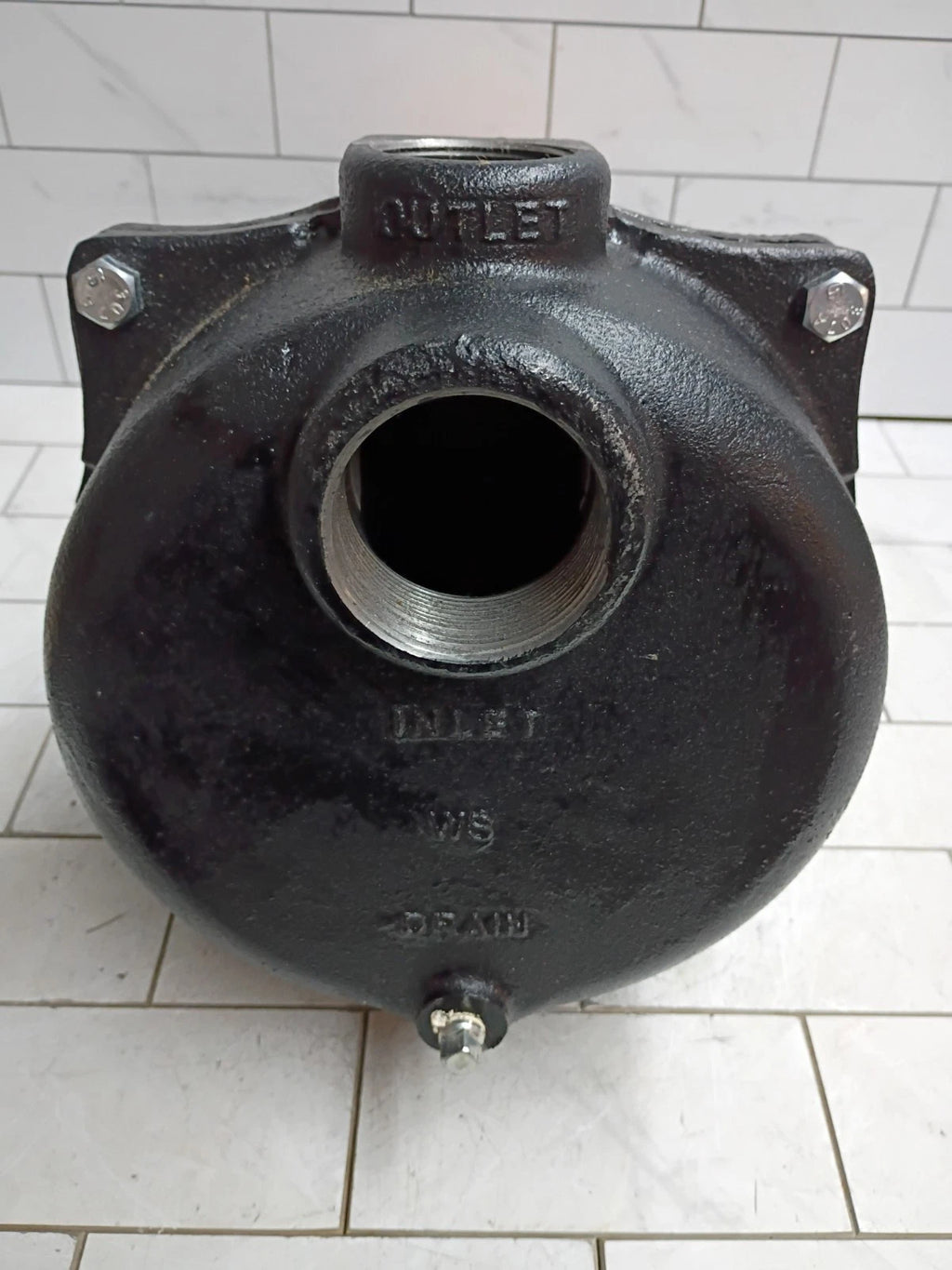 Wayne WLS150 1-1/2HP 230V Cast iron Lawn Irrigation Sprinkler pump New Open Box