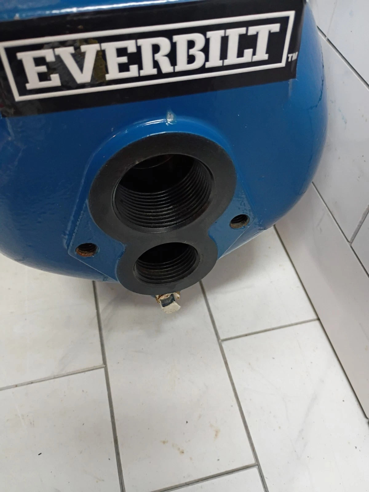 Everbilt 1 HP Professional Convertible Jet Pump. Open Box.