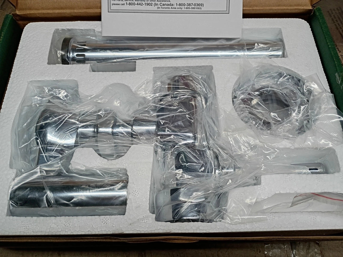 American Standard 6047161.002 1.6 GPF Exposed Manual Flushometer 1-1/2" Top Spud
