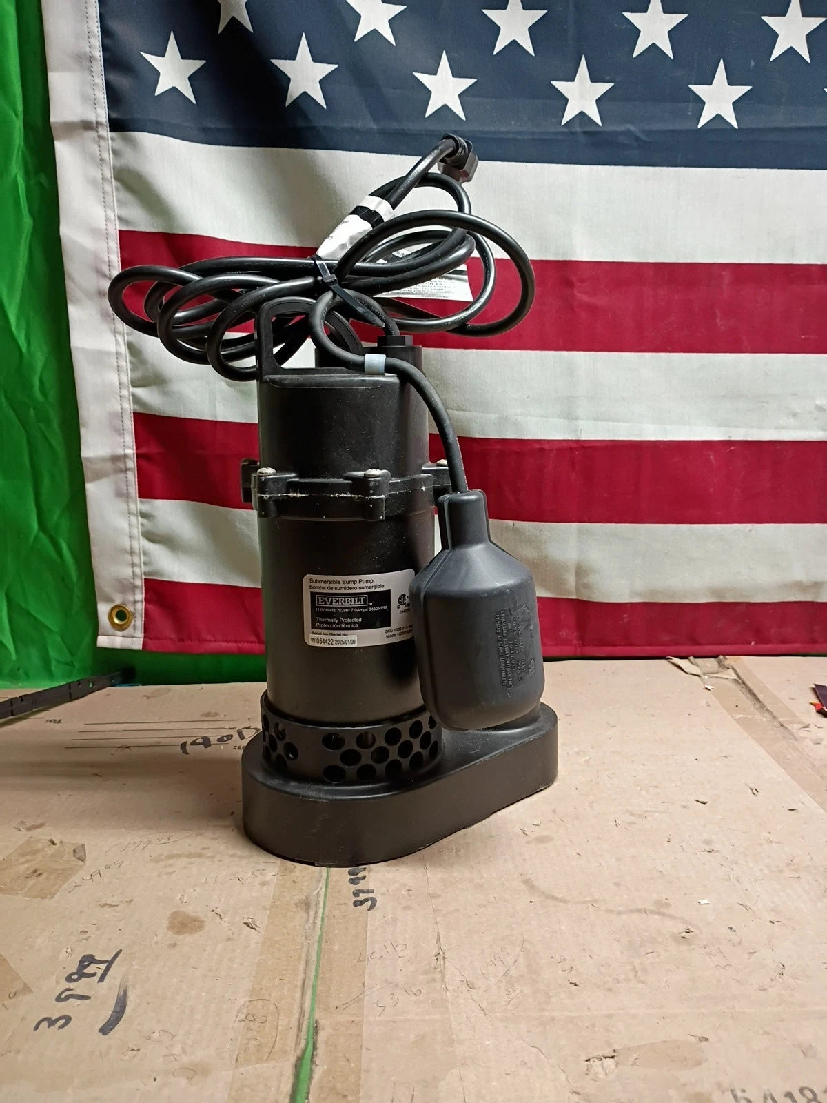 Everbilt HDSP50W 1/2 HP Submersible Aluminum Sump Pump with Tethered Switch