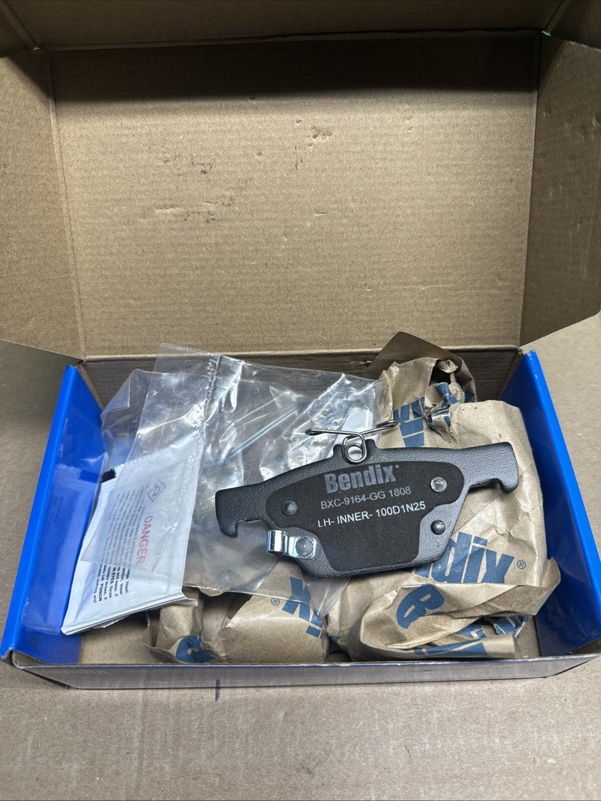 Ultra Premium Disc Brake Pad Set- Priority One Ceramic BPR Rear Bendix CFC1808