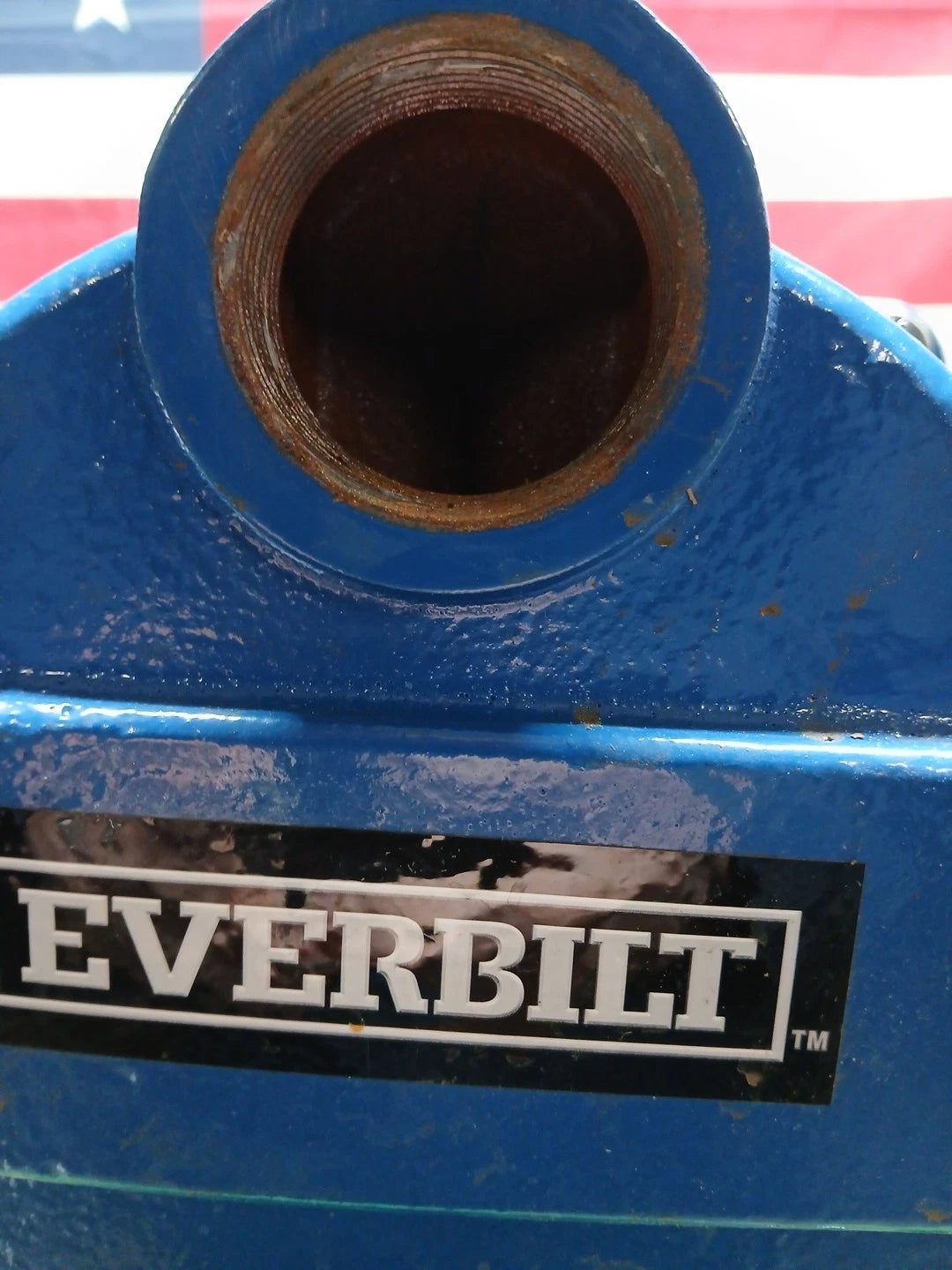 Everbilt 1-1/2 HP Cast Iron Lawn Irrigation Pump 115 /230 Dual Voltage FOR PARTS