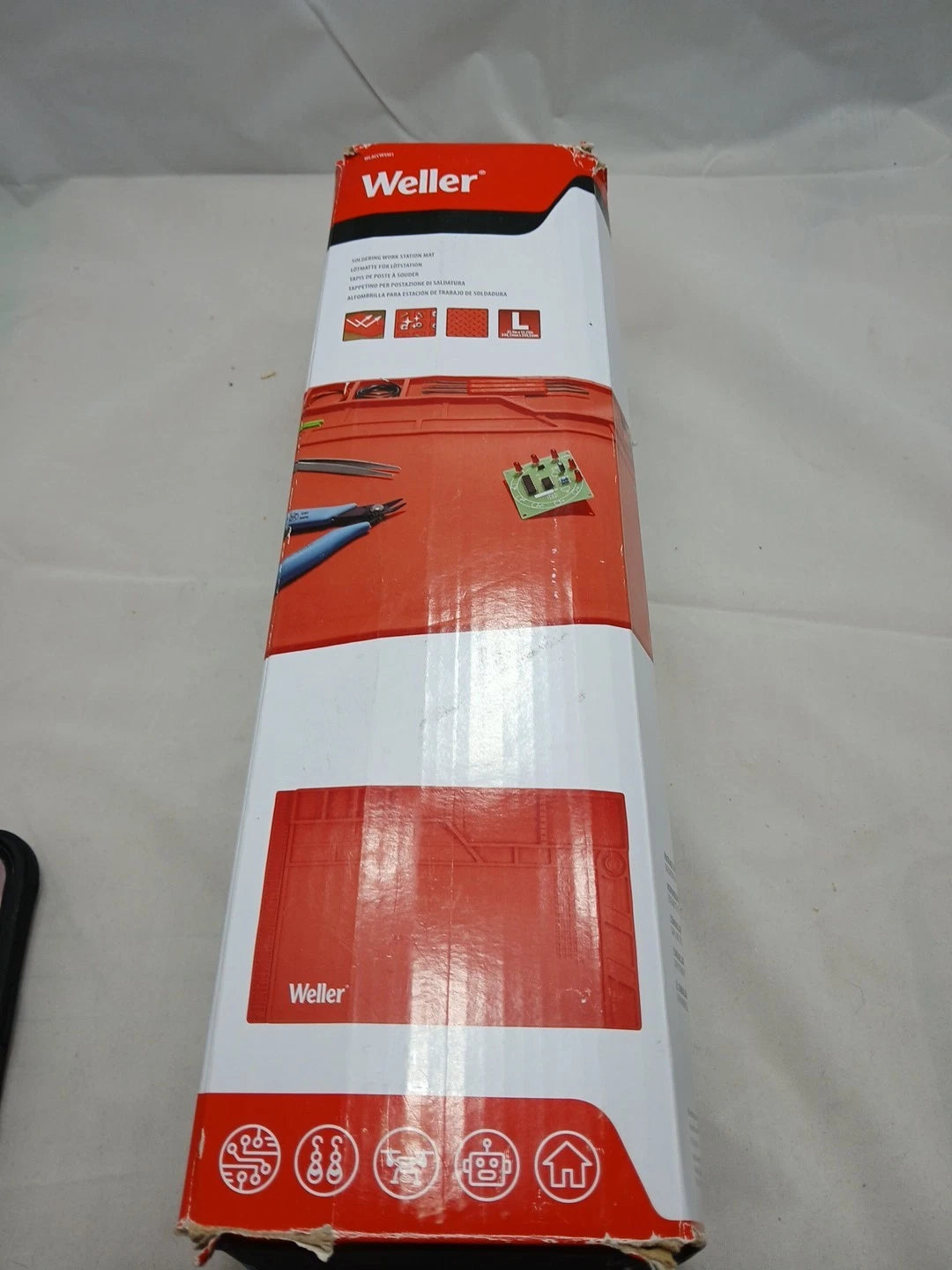 Weller WLACCWSM1-02 - Mat, Large Soldering Work Station, 21.6 inch X13.8 inch