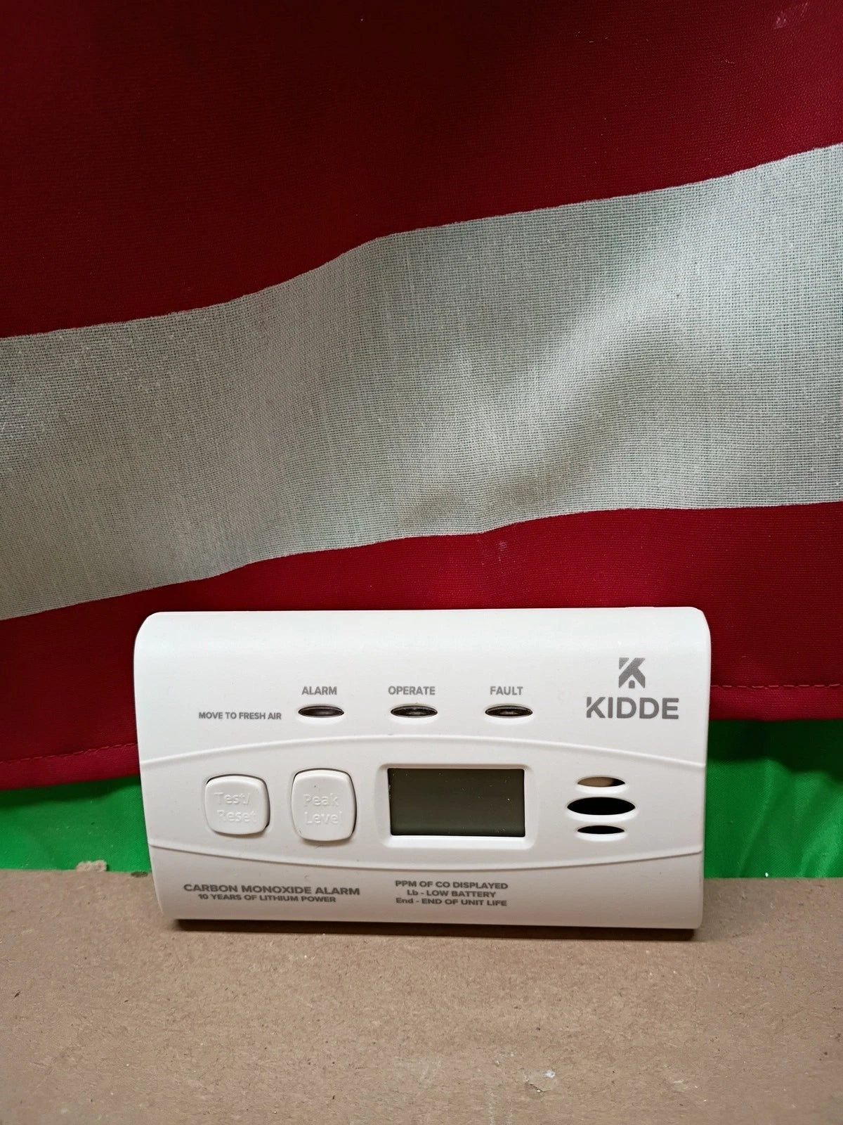 Kidde Carbon Monoxide Detector with 10-Year Battery, Digital Display,