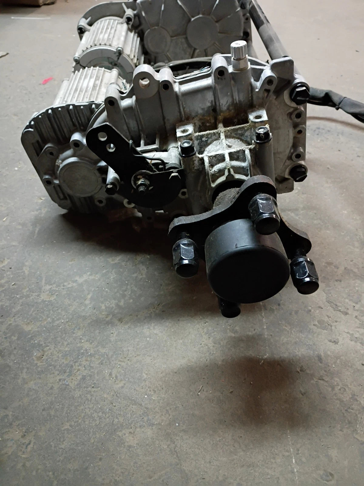 Complete Drive Motor Transaxle Assembly Ryobi 42 Z42Li 80v Zero Turn Mower Used