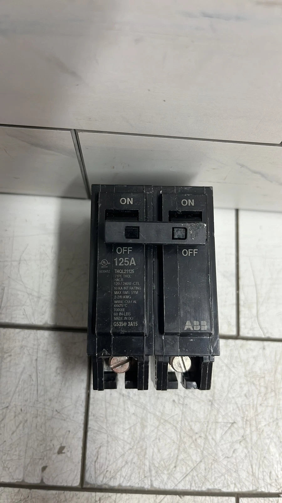 ABB THQL21125PA 125 Amp 1 in. Double-Pole Circuit Breaker OB